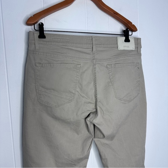 Brax Hi Flex Chuck Modern Fit Pants - Picture 7 of 11